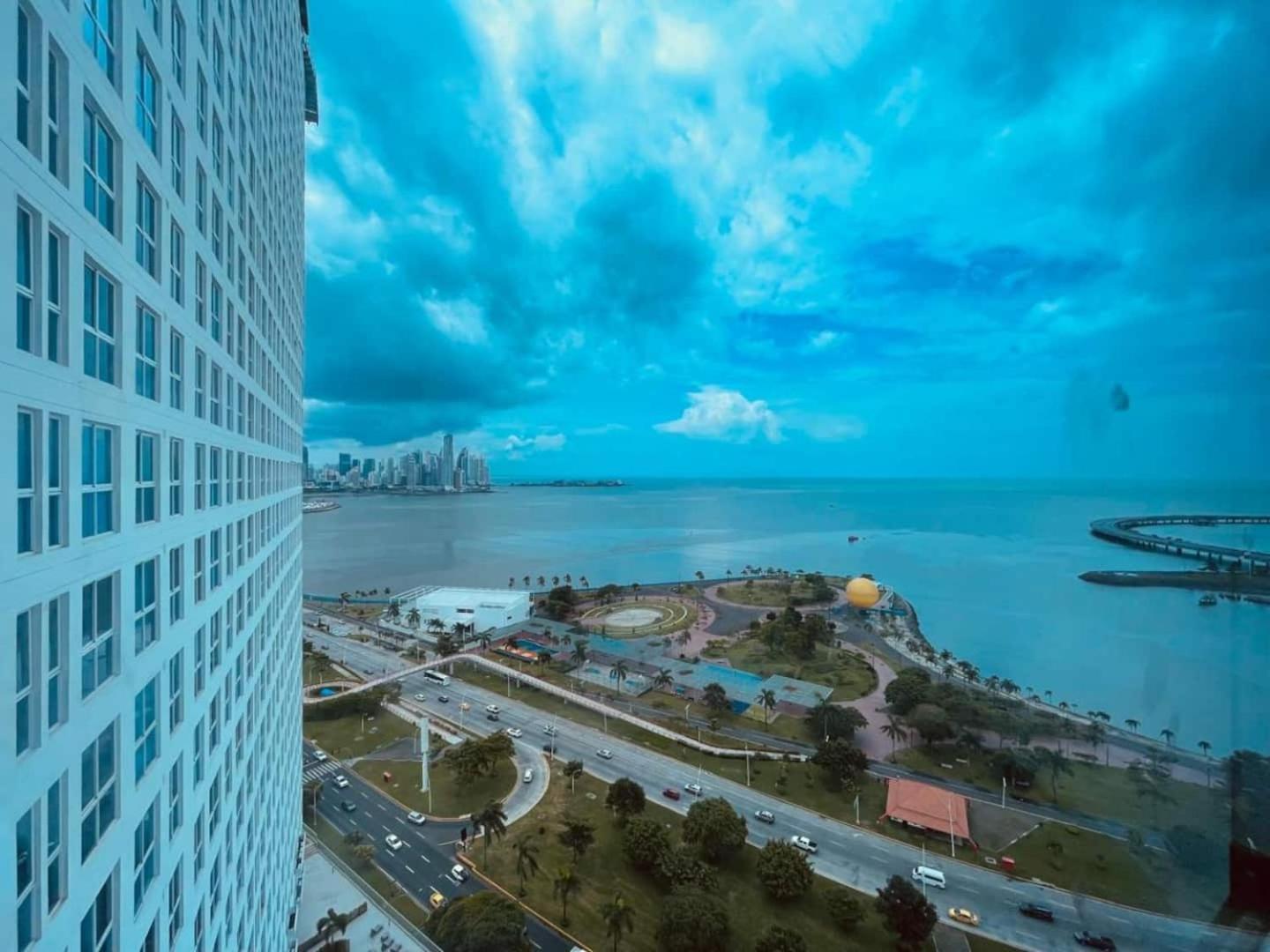 Aparthotel Skyline Seaview Infinity Pool Rooftop Panama City